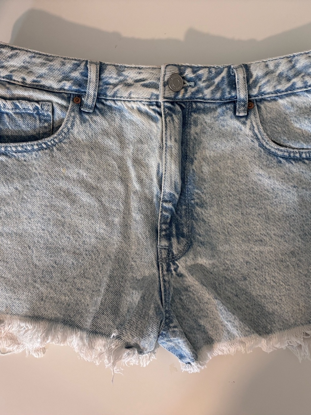 PacSun Light Blue Acid Wash Frayed Hem Denim Shorts